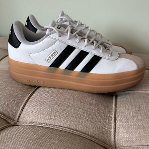 Adidas Women's White and Black Sneakers with Tan Sole
